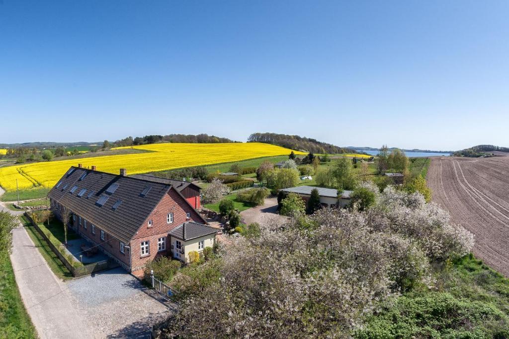 Ferienwohnung Vogelhaus Gobbin Lancken-Granitz Zimmer foto